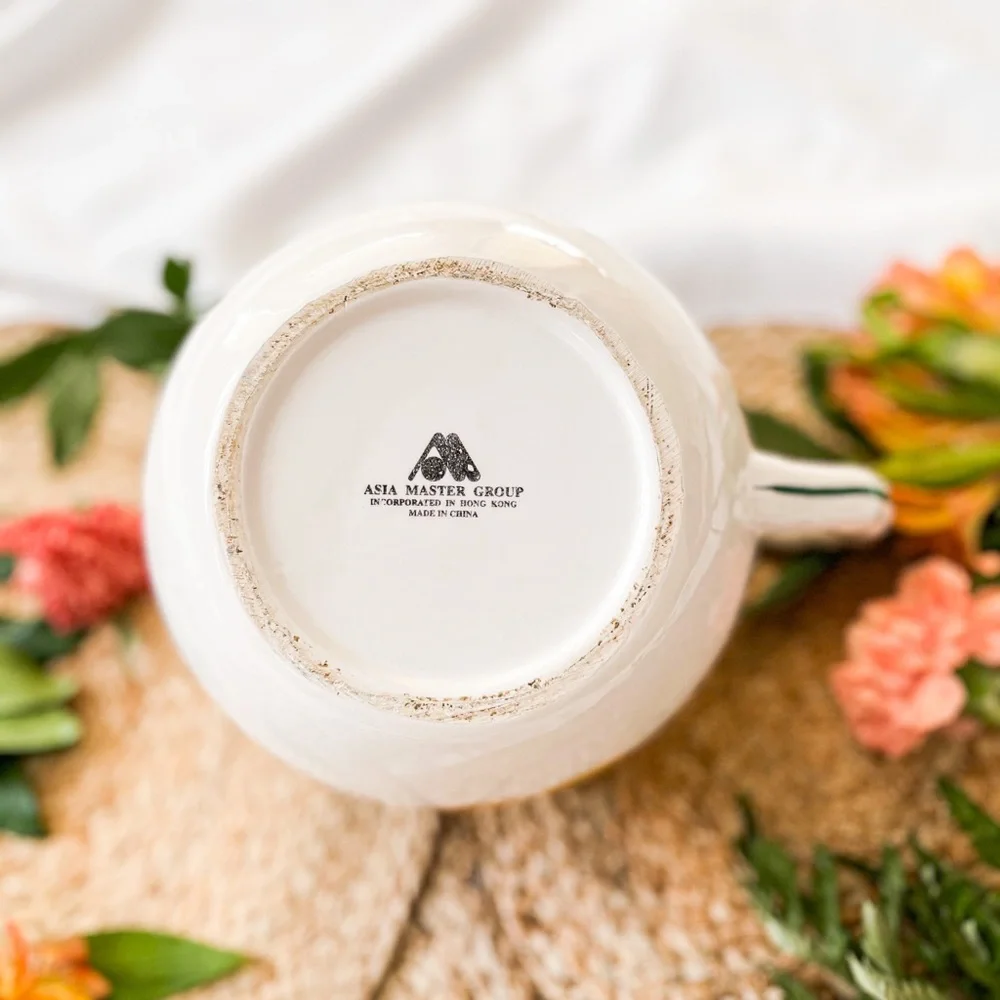 Large Juice Pitcher - Picture 6 of 7